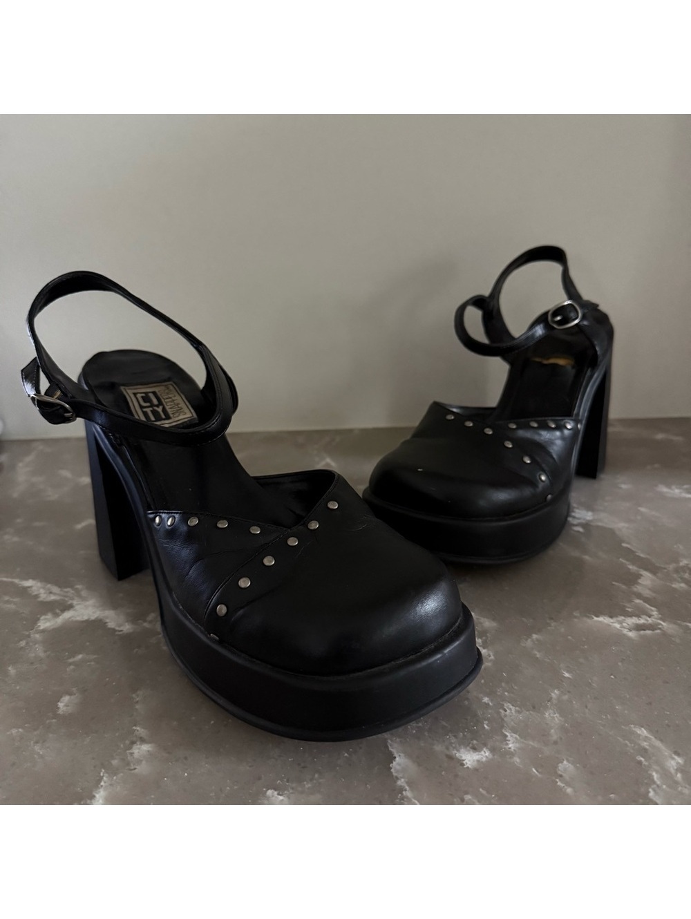 City Snappers Black Studded Platform Slingback Heels - Vintage 90’s Goth - Sz 9